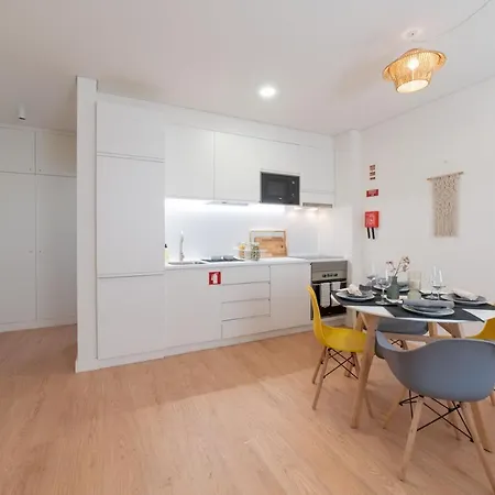 Appartamento Monsanto Hill House - No. 565 R/c D *