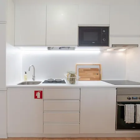 Monsanto Hill House - No. 565 R/c D Apartament